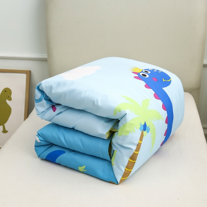 91家纺网 家纺一手货源 找家纺 2025年新款幼儿园全棉被子三件套宝宝入园纯棉六件套被褥午睡被套恐龙一家