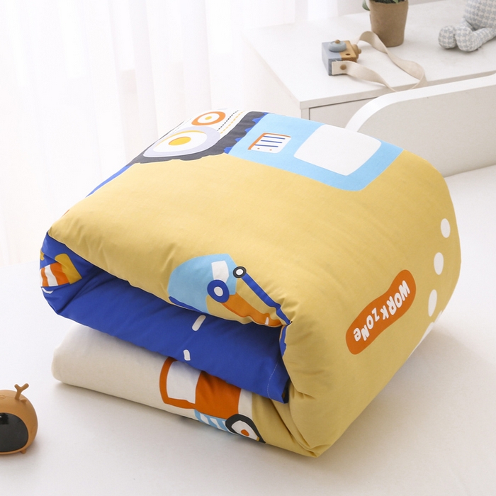 91家纺网 家纺一手货源 找家纺 2025年新款幼儿园全棉被子三件套宝宝入园纯棉六件套被褥午睡被套快乐工程车