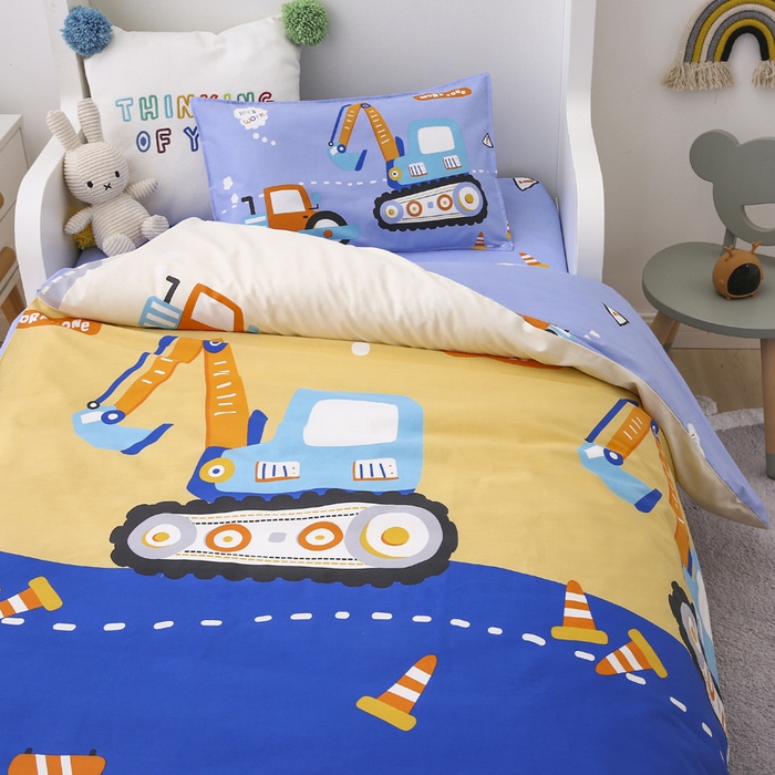 91家纺网 家纺一手货源 找家纺 2025年新款幼儿园全棉被子三件套宝宝入园纯棉六件套被褥午睡被套快乐工程车