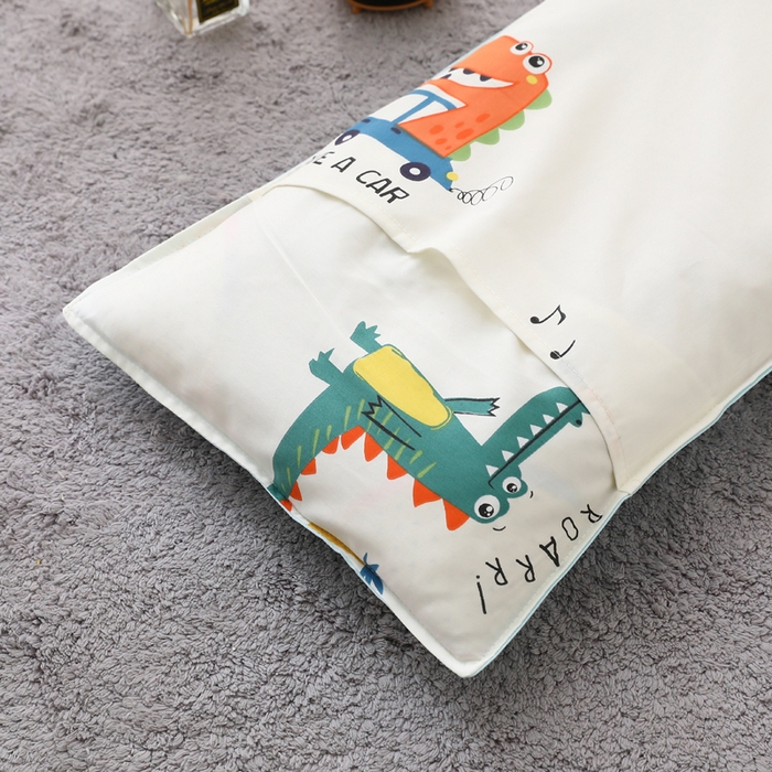 91家纺网 家纺一手货源 找家纺 2025年新款幼儿园全棉被子三件套宝宝入园纯棉六件套被褥午睡被套七彩恐龙-蓝