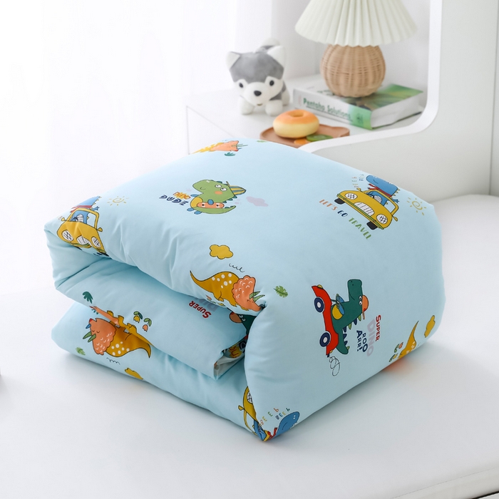 91家纺网 家纺一手货源 找家纺 2025年新款幼儿园全棉被子三件套宝宝入园纯棉六件套被褥午睡被套七彩恐龙-蓝