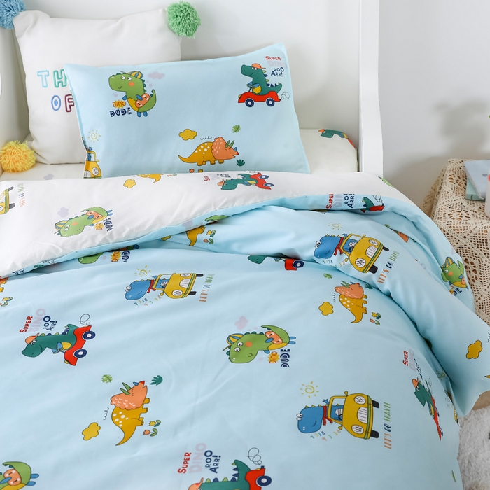 91家纺网 家纺一手货源 找家纺 2025年新款幼儿园全棉被子三件套宝宝入园纯棉六件套被褥午睡被套七彩恐龙-蓝