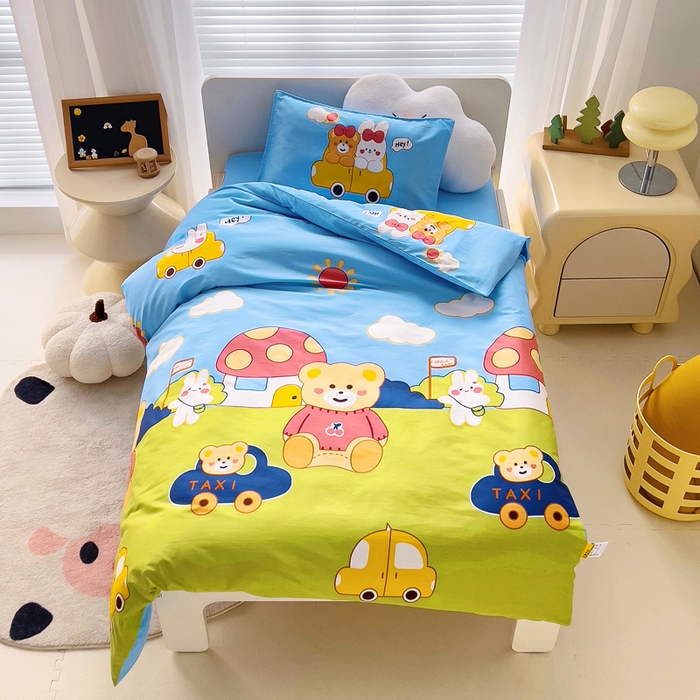 91家纺网 家纺一手货源 找家纺 2025年新款幼儿园全棉被子三件套宝宝入园纯棉六件套被褥午睡被套汽车小熊