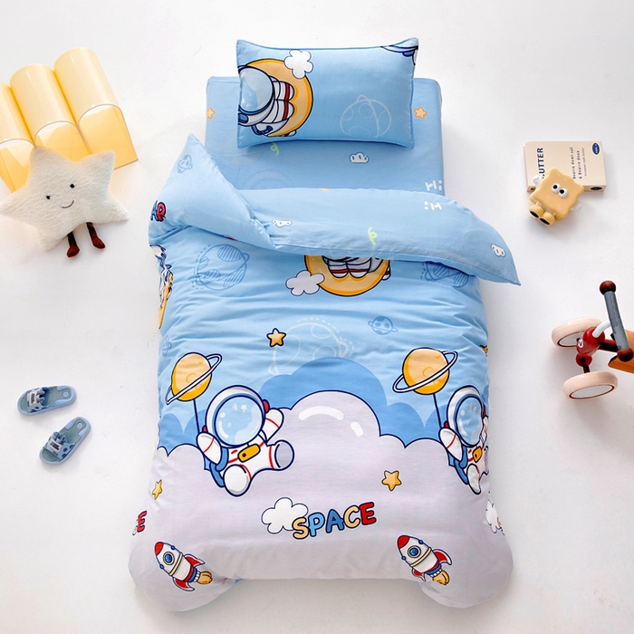 91家纺网 家纺一手货源 找家纺 2025年新款幼儿园全棉被子三件套宝宝入园纯棉六件套被褥午睡被套太空旅行