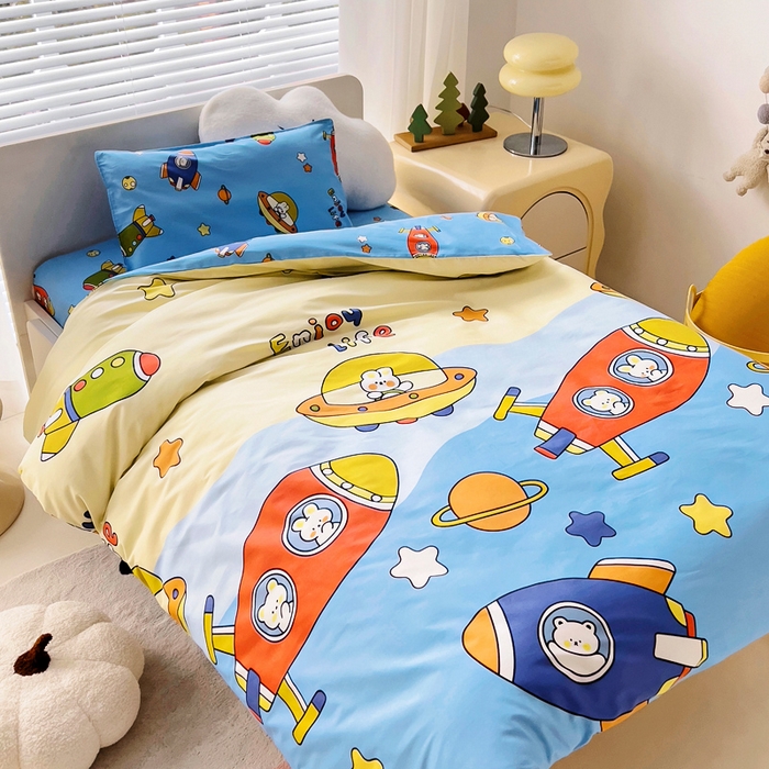 91家纺网 家纺一手货源 找家纺 2025年新款幼儿园全棉被子三件套宝宝入园纯棉六件套被褥午睡被套星际之旅