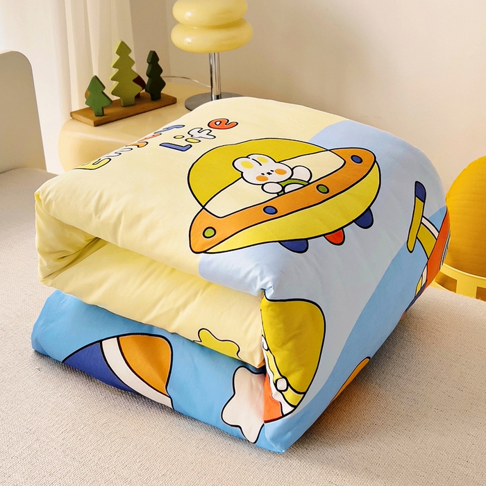 91家纺网 家纺一手货源 找家纺 2025年新款幼儿园全棉被子三件套宝宝入园纯棉六件套被褥午睡被套星际之旅