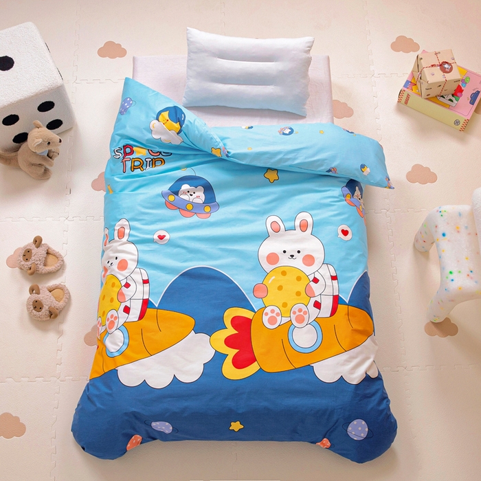 91家纺网 家纺一手货源 找家纺 2025年新款幼儿园全棉被子三件套宝宝入园纯棉六件套被褥午睡被套星空兔