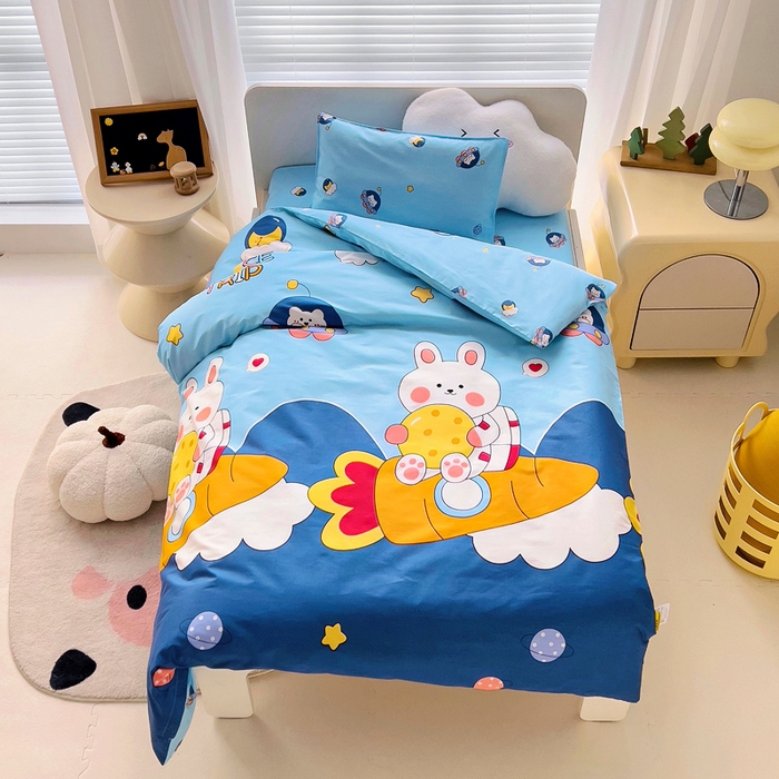 91家纺网 家纺一手货源 找家纺 2025年新款幼儿园全棉被子三件套宝宝入园纯棉六件套被褥午睡被套星空兔