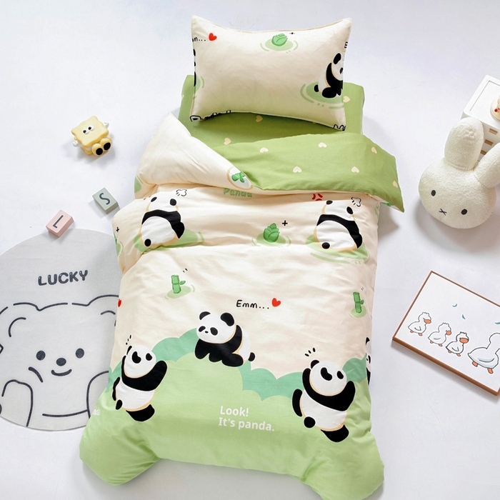 91家纺网 家纺一手货源 找家纺 2025年新款幼儿园全棉被子三件套宝宝入园纯棉六件套被褥午睡被套熊猫乐园