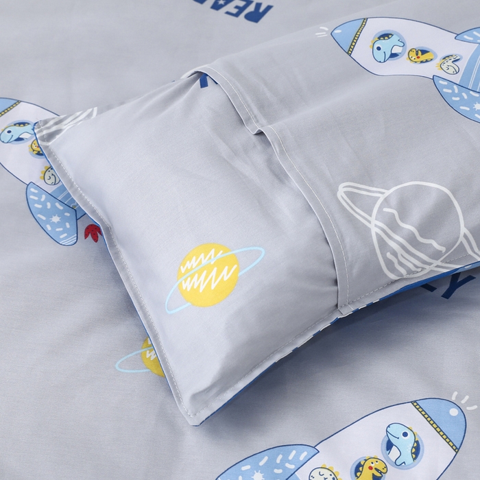 91家纺网 家纺一手货源 找家纺 2025年新款幼儿园全棉被子三件套宝宝入园纯棉六件套被褥午睡被套宇宙飞船