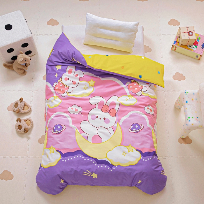 91家纺网 家纺一手货源 找家纺 2025年新款幼儿园全棉被子三件套宝宝入园纯棉六件套被褥午睡被套宇宙小兔