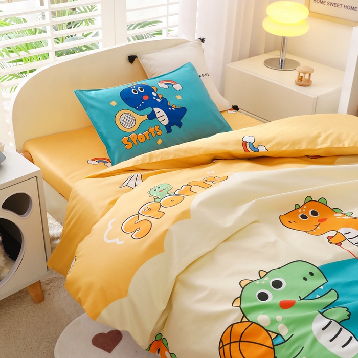 91家纺网 家纺一手货源 找家纺 2025年新款幼儿园全棉被子三件套宝宝入园纯棉六件套被褥午睡被套运动恐龙