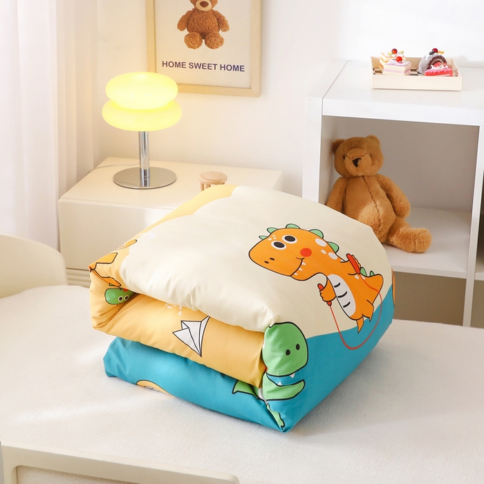 91家纺网 家纺一手货源 找家纺 2025年新款幼儿园全棉被子三件套宝宝入园纯棉六件套被褥午睡被套运动恐龙