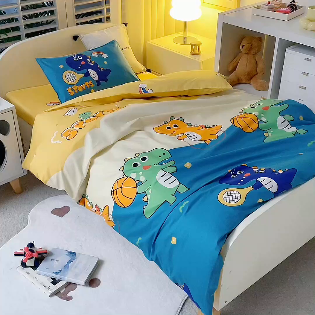 91家纺网 家纺一手货源 找家纺 2025年新款幼儿园全棉被子三件套宝宝入园纯棉六件套被褥午睡被套运动恐龙