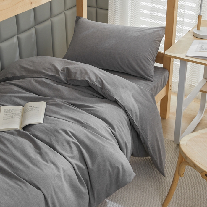 91家纺网 家纺一手货源 找家纺 柠萌家居 2025年新款色织A类学生宿舍床笠三件套床垫套 冷灰