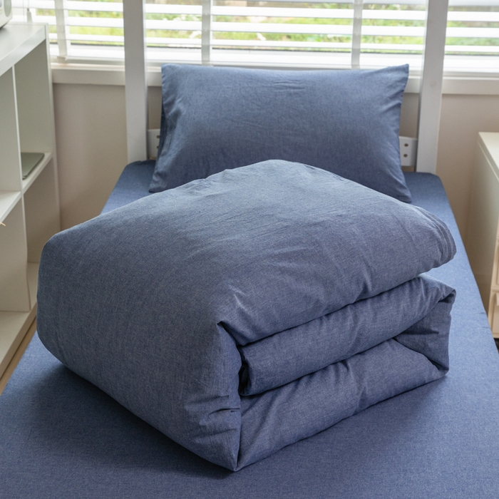 91家纺网 家纺一手货源 找家纺 柠萌家居 2025年新款色织A类学生宿舍床笠三件套床垫套 牛仔蓝