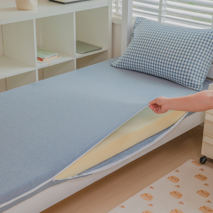 91家纺网 家纺一手货源 找家纺 柠萌家居 2025年新款色织A类学生宿舍床笠三件套床垫套 浅蓝小格