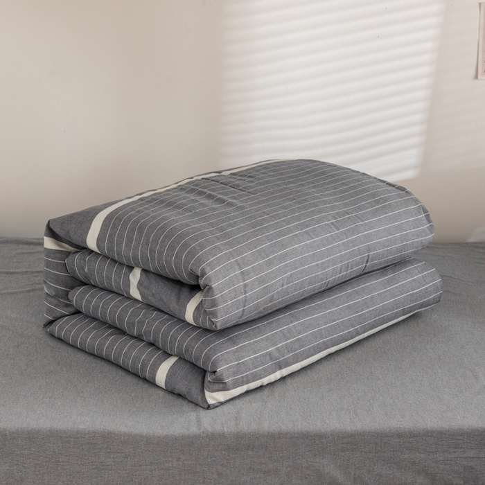 91家纺网 家纺一手货源 找家纺 柠萌家居 2025年新款色织A类学生宿舍床笠三件套床垫套 灰白条