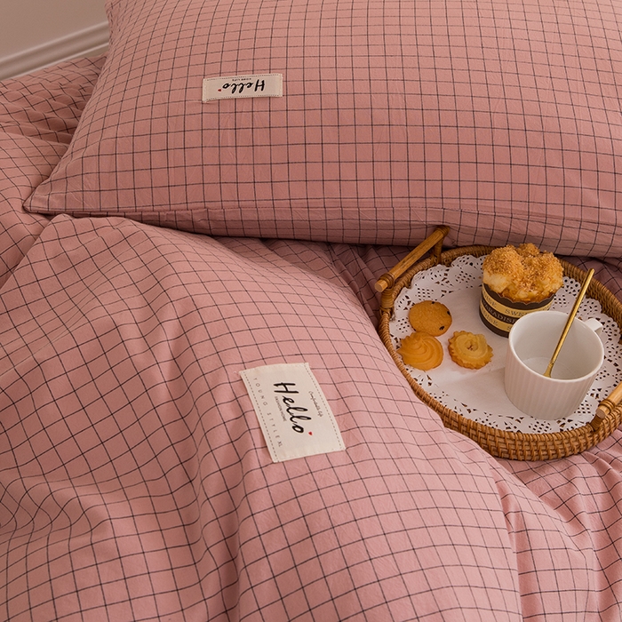 91家纺网 家纺一手货源 找家纺 柠萌家居 2025年新款色织A类学生宿舍床笠三件套床垫套 豆沙小格