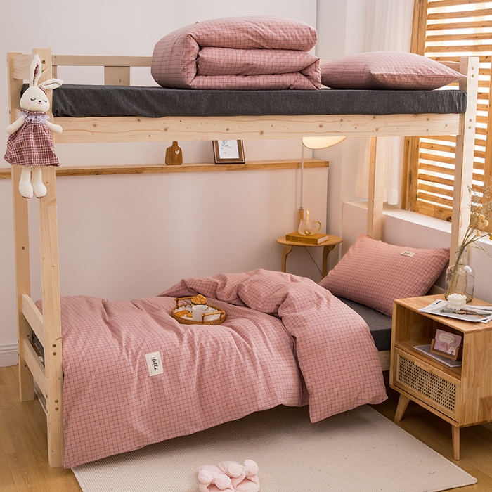 91家纺网 家纺一手货源 找家纺 柠萌家居 2025年新款色织A类学生宿舍床笠三件套床垫套 豆沙小格