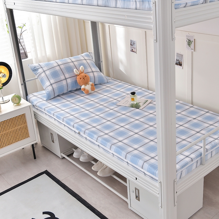 91家纺网 家纺一手货源 找家纺 （总）斯尔顿 2025新款13070全棉纯棉印花学生宿舍上下铺套件-第一批单品床垫套床垫套单件