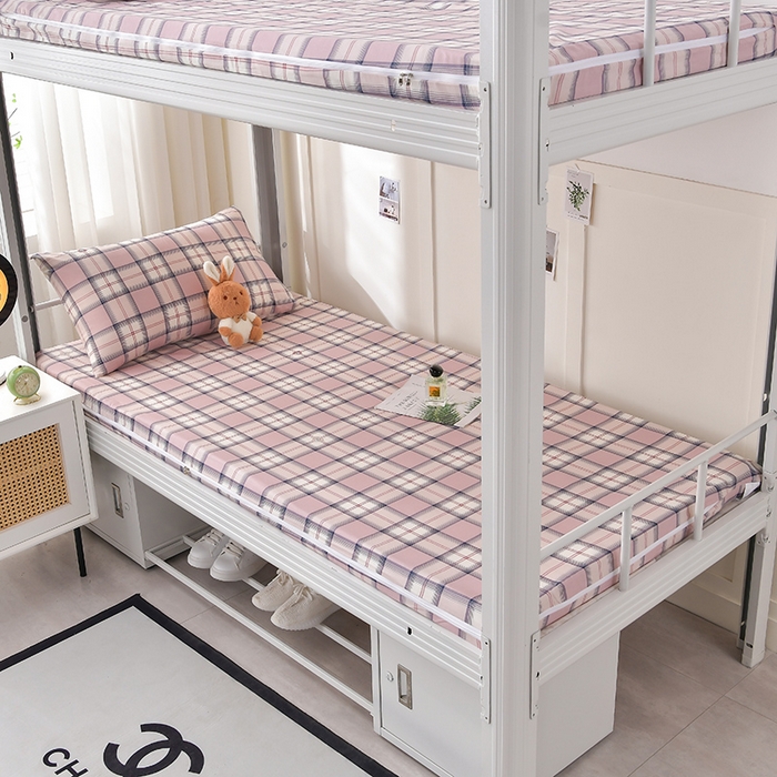 91家纺网 家纺一手货源 找家纺 （总）斯尔顿 2025新款13070全棉纯棉印花学生宿舍上下铺套件-第一批单品床垫套床垫套单件