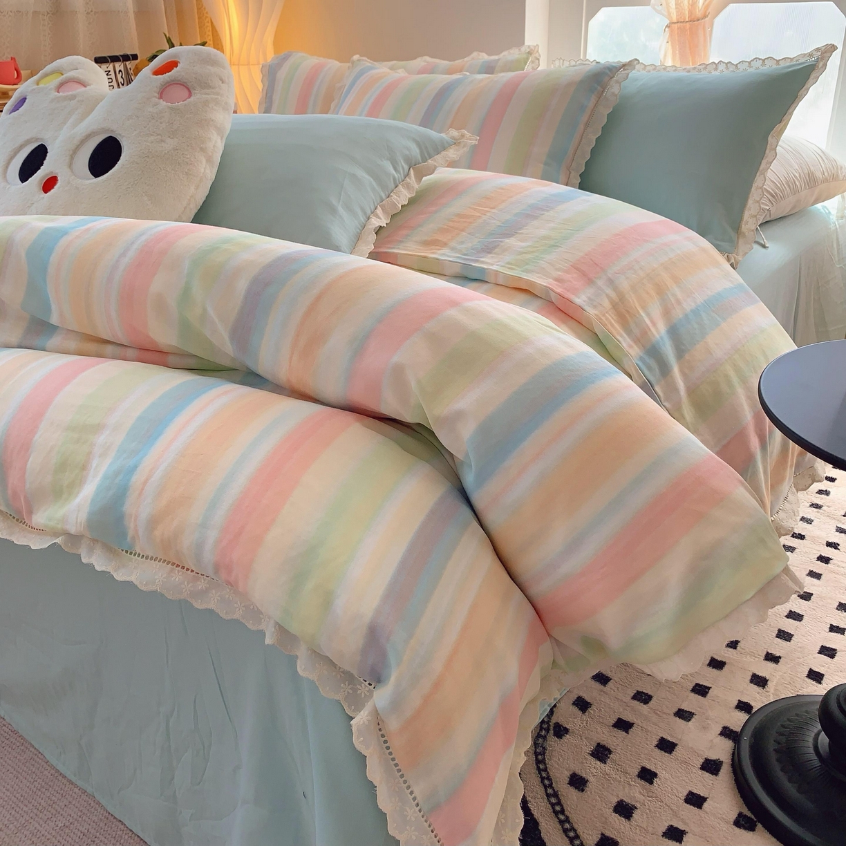 91家纺网 家纺一手货源 找家纺 奈萝家纺  2025新款全棉双层纱花边款四件套 月光旅程