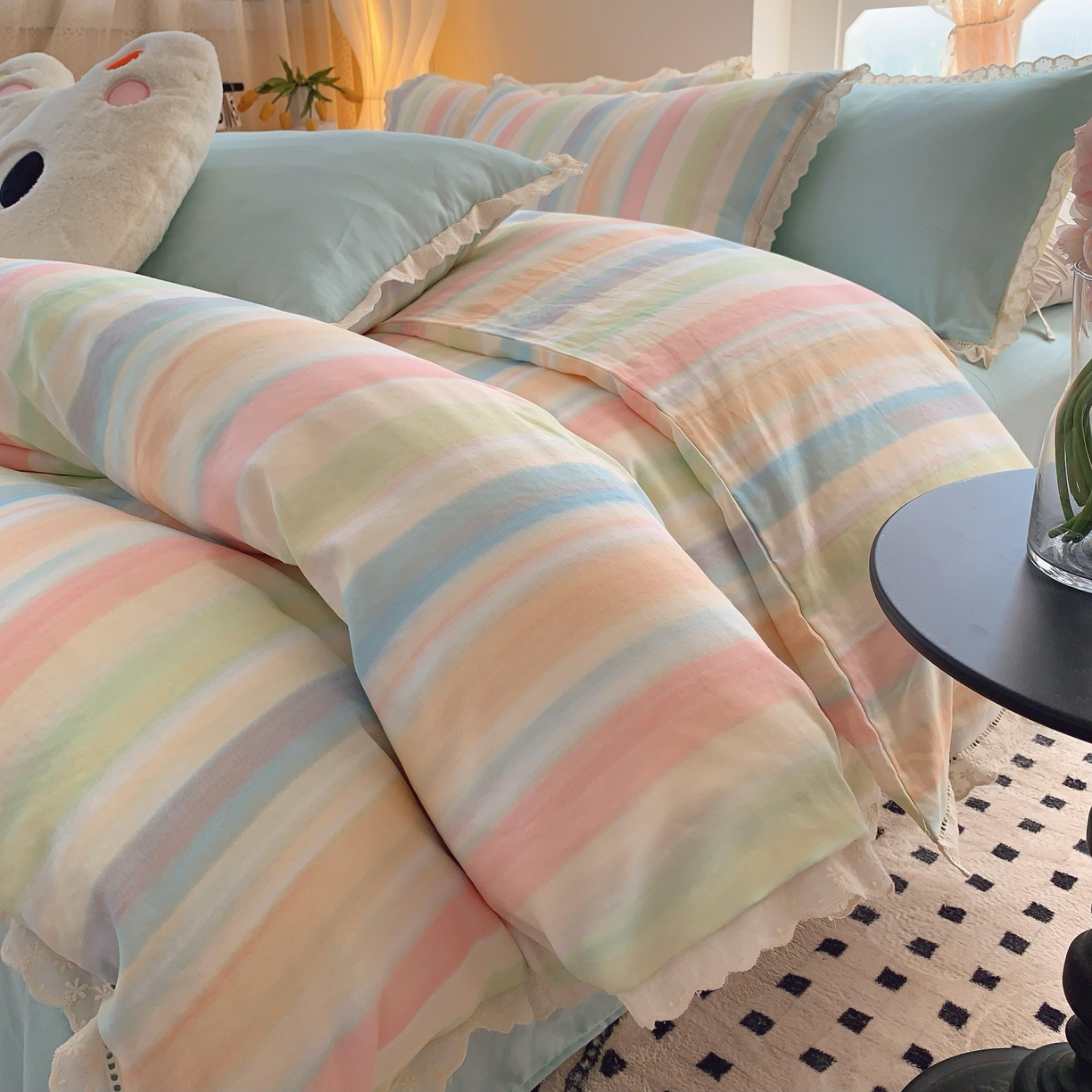 91家纺网 家纺一手货源 找家纺 奈萝家纺  2025新款全棉双层纱花边款四件套 月光旅程