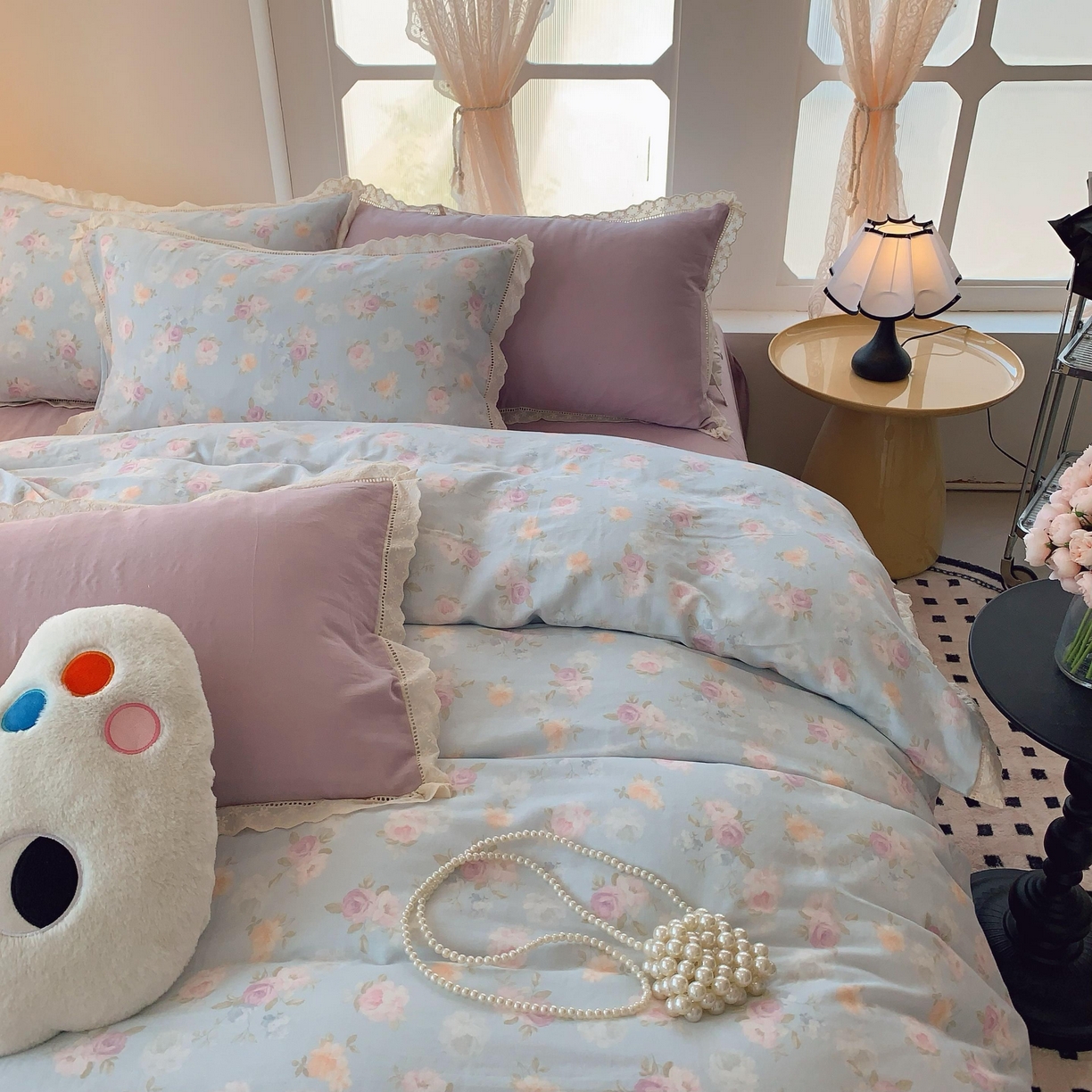 91家纺网 家纺一手货源 找家纺  奈萝家纺  2025新款全棉双层纱花边款四件套 韶华蓝