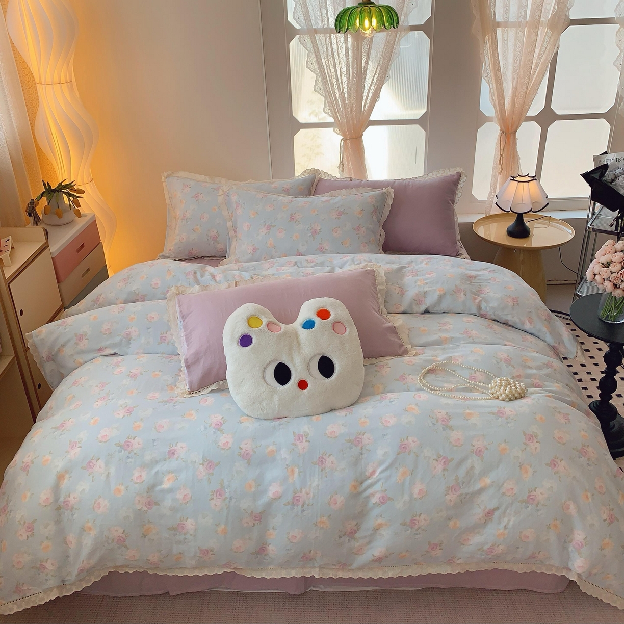 91家纺网 家纺一手货源 找家纺  奈萝家纺  2025新款全棉双层纱花边款四件套 韶华蓝