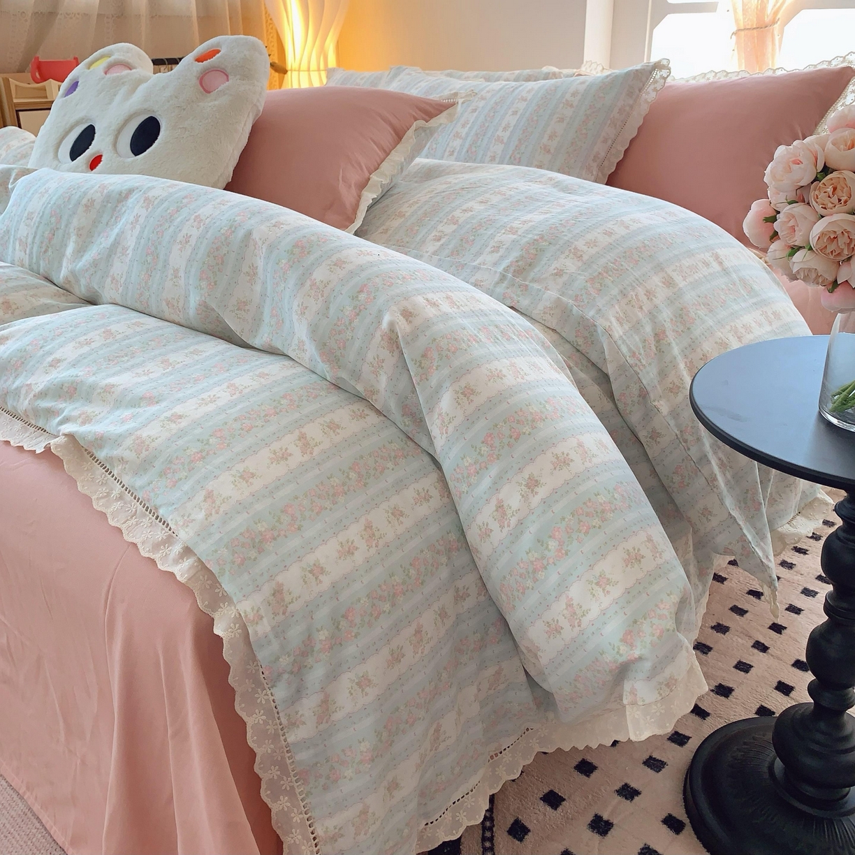 91家纺网 家纺一手货源 找家纺  奈萝家纺  2025新款全棉双层纱花边款四件套 花涧澈