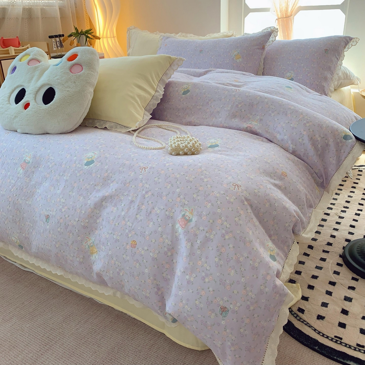 91家纺网 家纺一手货源 找家纺  奈萝家纺  2025新款全棉双层纱花边款四件套 可爱兔仔