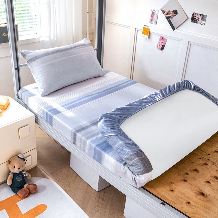 91家纺网 家纺一手货源 找家纺 （总）斯尔顿 2025新款13070全棉纯棉印花学生宿舍上下铺套件-第二批单品床笠床笠单件