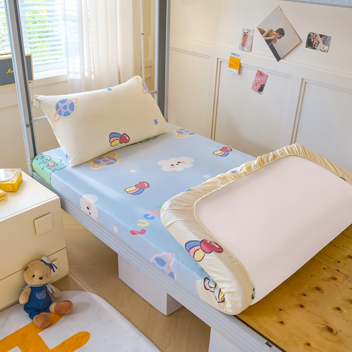 91家纺网 家纺一手货源 找家纺 （总）斯尔顿 2025新款13070全棉纯棉印花学生宿舍上下铺套件-第二批单品床笠床笠单件