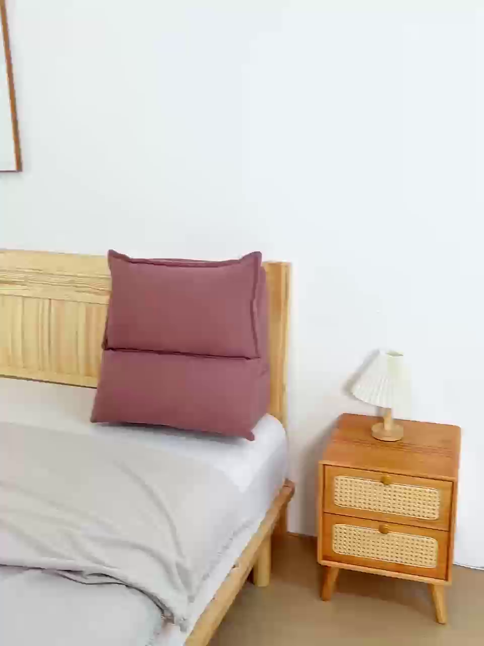 91家纺网 家纺一手货源 找家纺 沐沐家纺 2026新款灯芯绒立体护腰靠枕 立体灯芯绒-玫粉