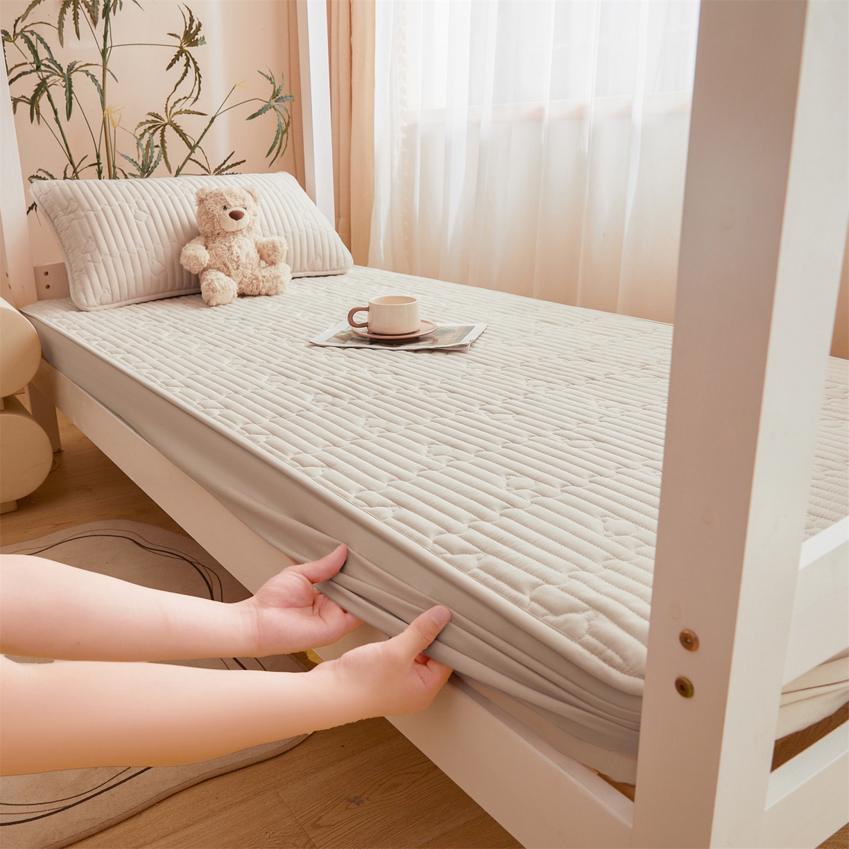 91家纺网 家纺一手货源 找家纺 （总）雯豆家纺 2025新款四季款学生宿舍夹棉床笠上下铺床垫保护套