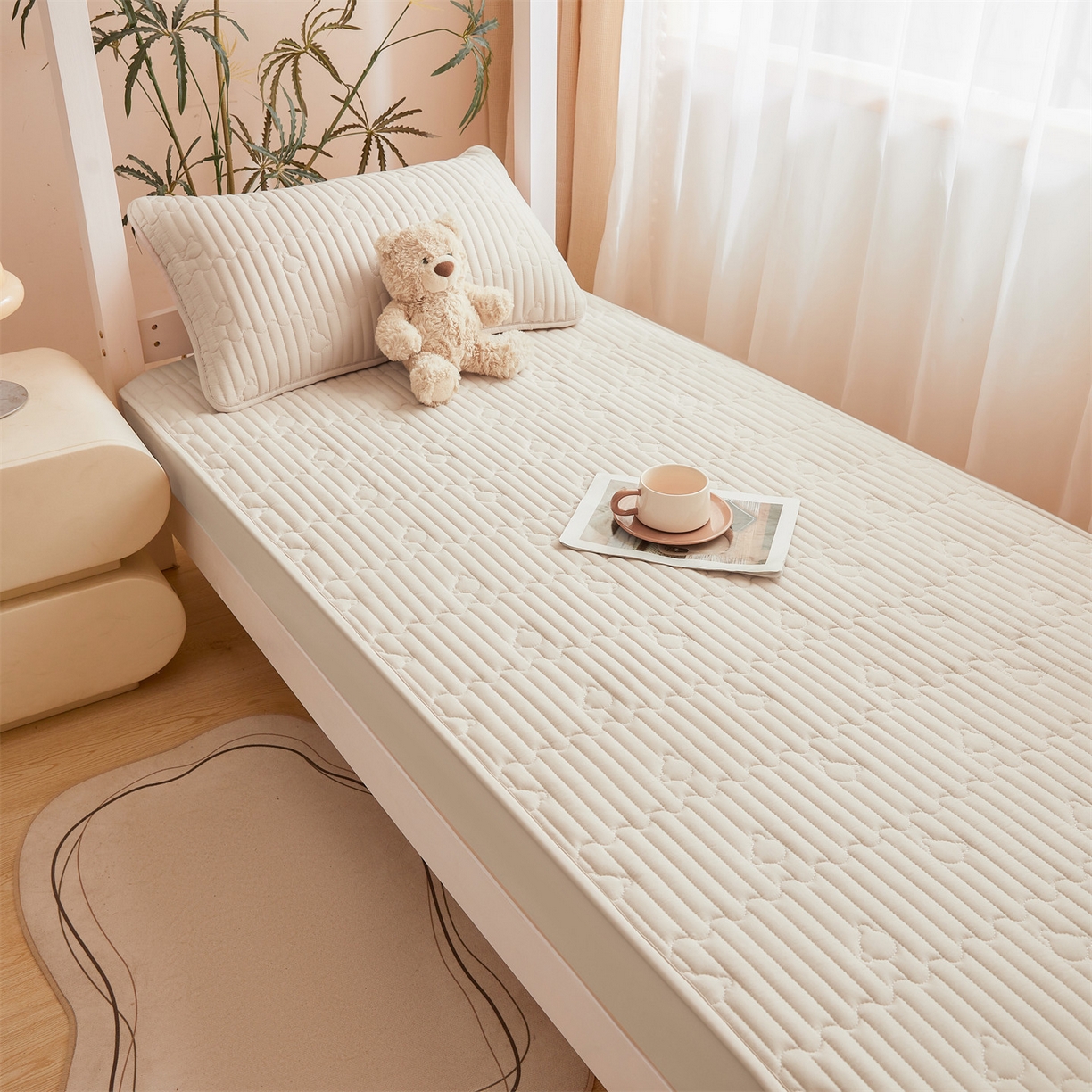 91家纺网 家纺一手货源 找家纺 雯豆家纺 2025新款四季款学生宿舍夹棉床笠上下铺床垫保护套 洛川-奶咖