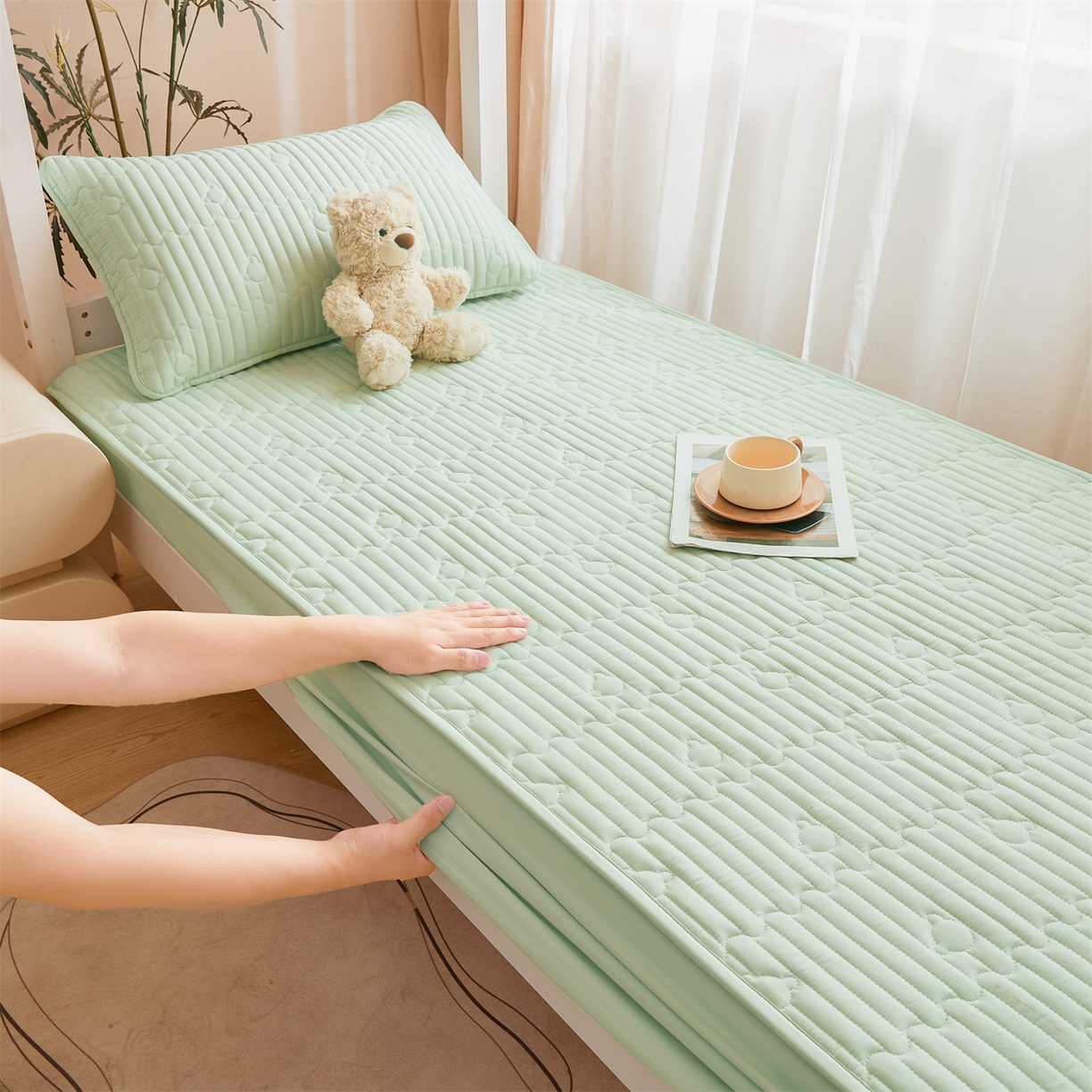 91家纺网 家纺一手货源 找家纺 雯豆家纺 2025新款四季款学生宿舍夹棉床笠上下铺床垫保护套 洛川-清雅绿