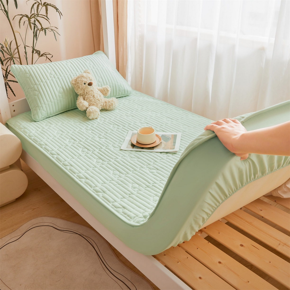 91家纺网 家纺一手货源 找家纺 雯豆家纺 2025新款四季款学生宿舍夹棉床笠上下铺床垫保护套 洛川-清雅绿