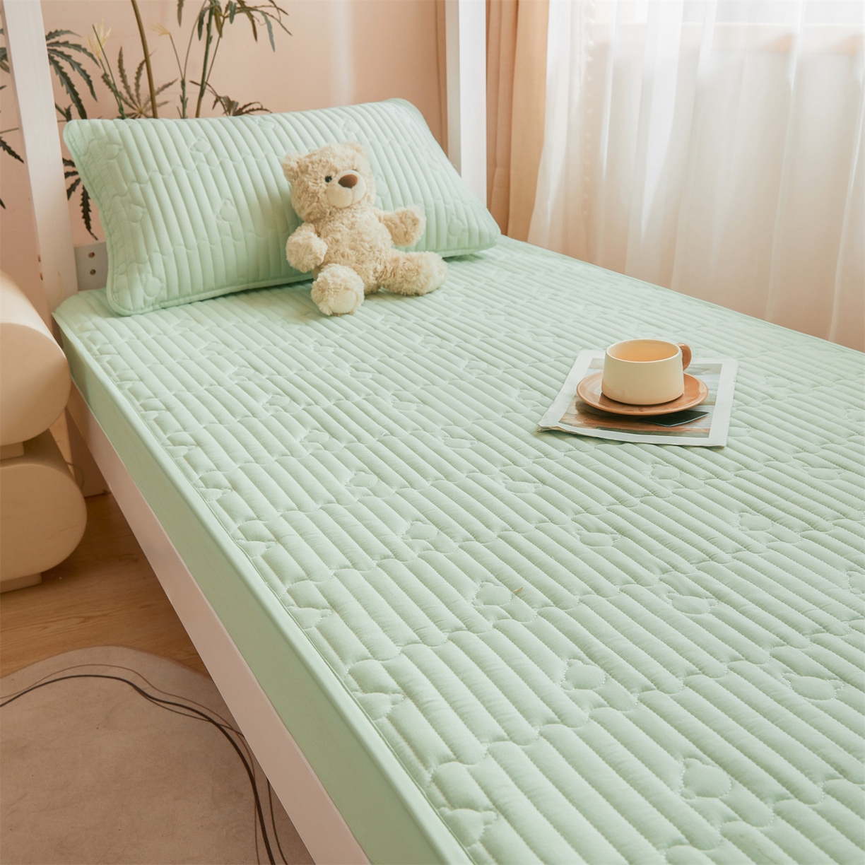 91家纺网 家纺一手货源 找家纺 雯豆家纺 2025新款四季款学生宿舍夹棉床笠上下铺床垫保护套 洛川-清雅绿