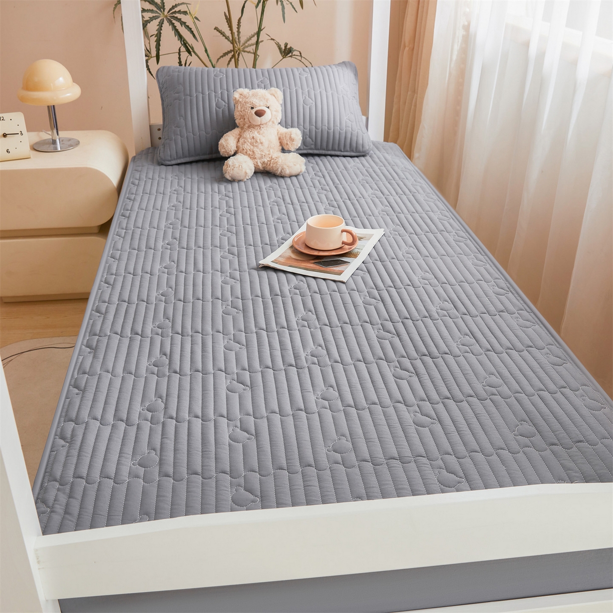 91家纺网 家纺一手货源 找家纺 雯豆家纺 2025新款四季款学生宿舍夹棉床笠上下铺床垫保护套 洛川-深空灰