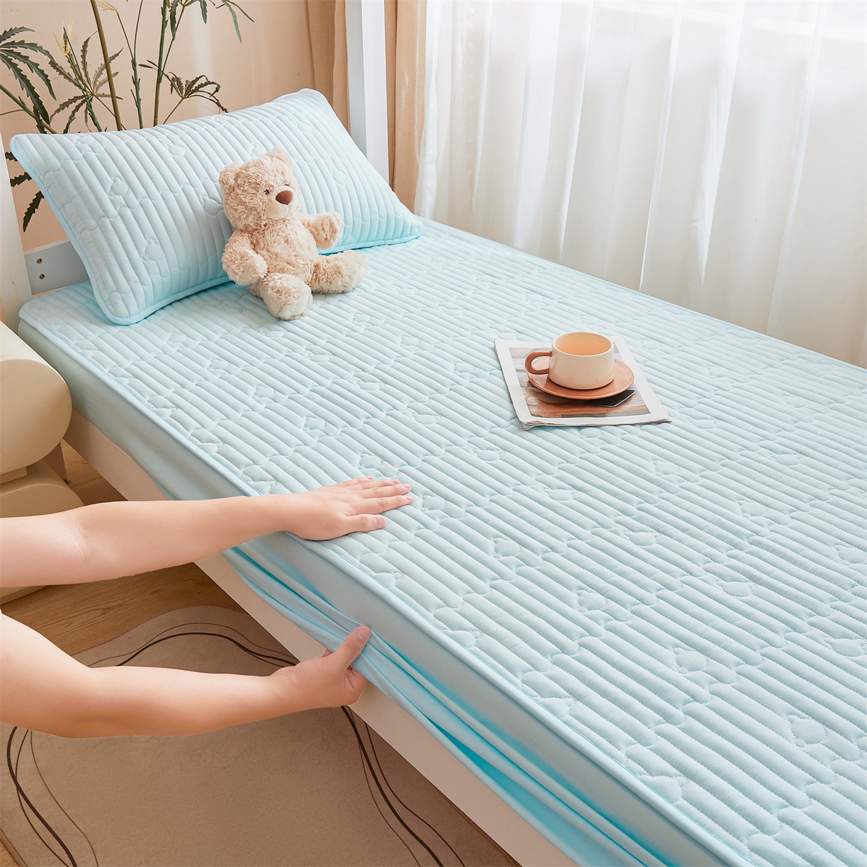 91家纺网 家纺一手货源 找家纺 雯豆家纺 2025新款四季款学生宿舍夹棉床笠上下铺床垫保护套 洛川-淡水蓝