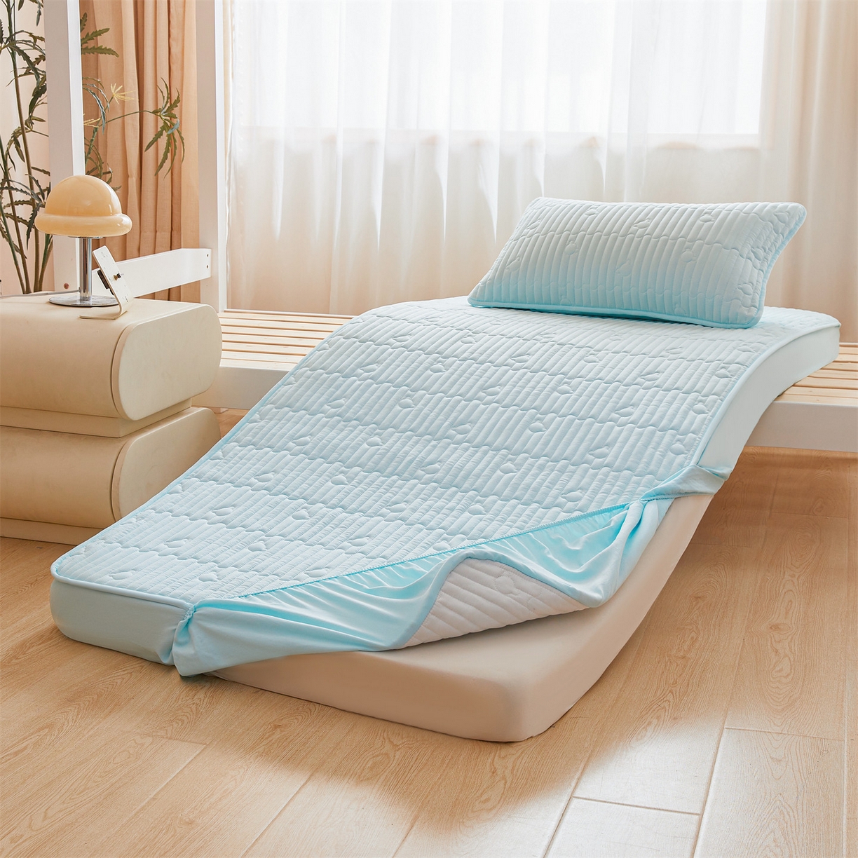 91家纺网 家纺一手货源 找家纺 雯豆家纺 2025新款四季款学生宿舍夹棉床笠上下铺床垫保护套 洛川-淡水蓝