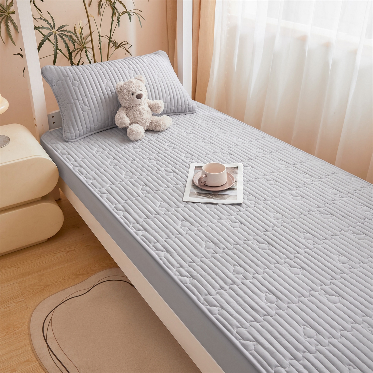 91家纺网 家纺一手货源 找家纺 雯豆家纺 2025新款四季款学生宿舍夹棉床笠上下铺床垫保护套 洛川-暮云灰