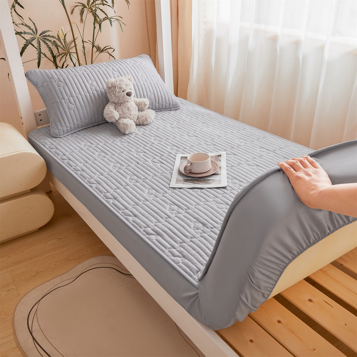 91家纺网 家纺一手货源 找家纺 雯豆家纺 2025新款四季款学生宿舍夹棉床笠上下铺床垫保护套 洛川-暮云灰