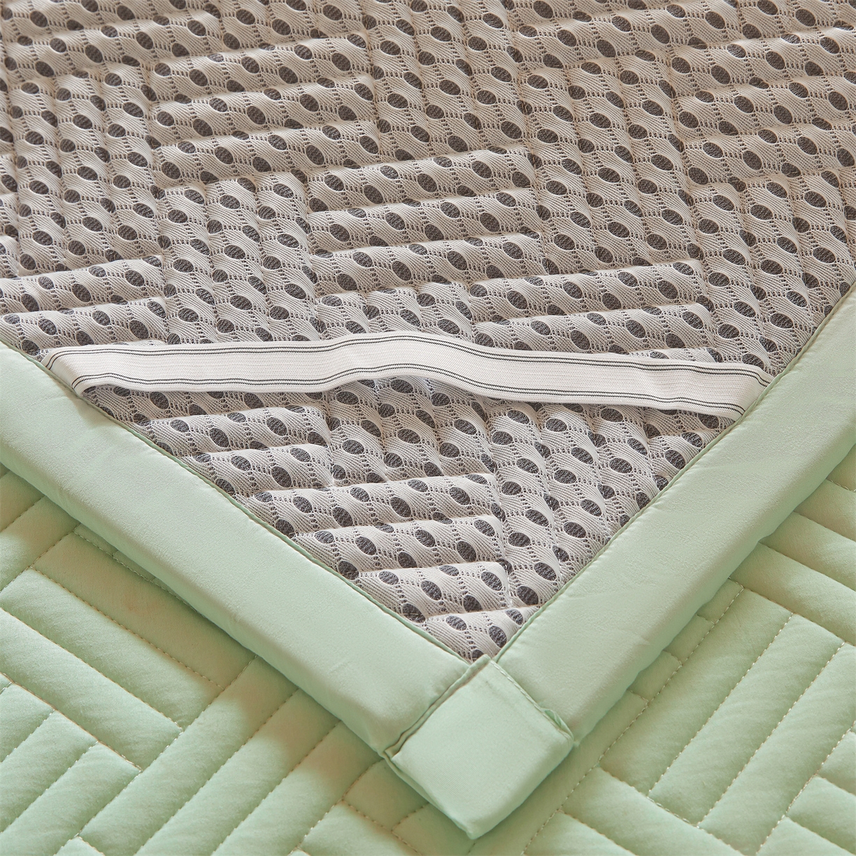 91家纺网 家纺一手货源 找家纺 雯豆家纺 2025新款学生宿舍夹棉床褥薄垫子上下铺床单人床护垫 摩登-清雅绿