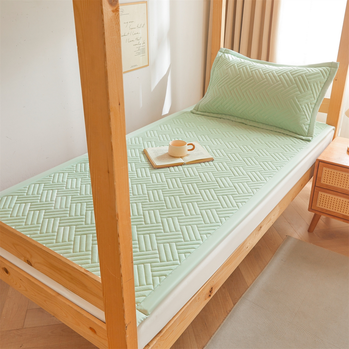 91家纺网 家纺一手货源 找家纺 雯豆家纺 2025新款学生宿舍夹棉床褥薄垫子上下铺床单人床护垫 摩登-清雅绿