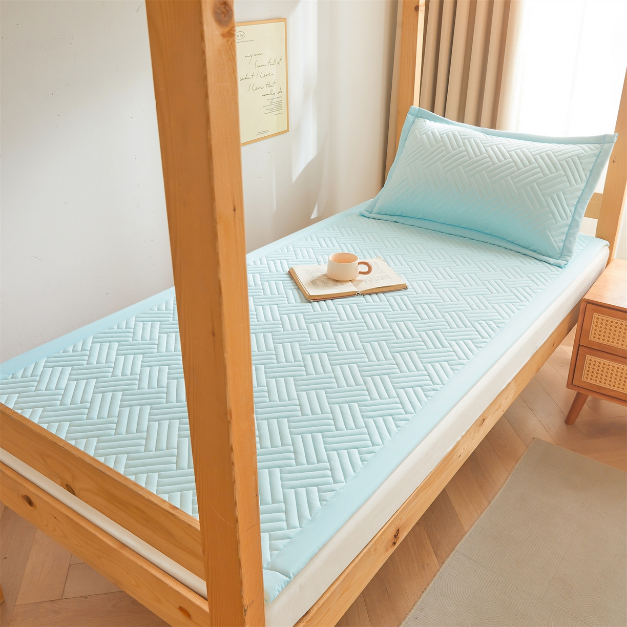 91家纺网 家纺一手货源 找家纺 雯豆家纺 2025新款学生宿舍夹棉床褥薄垫子上下铺床单人床护垫 摩登-淡水蓝