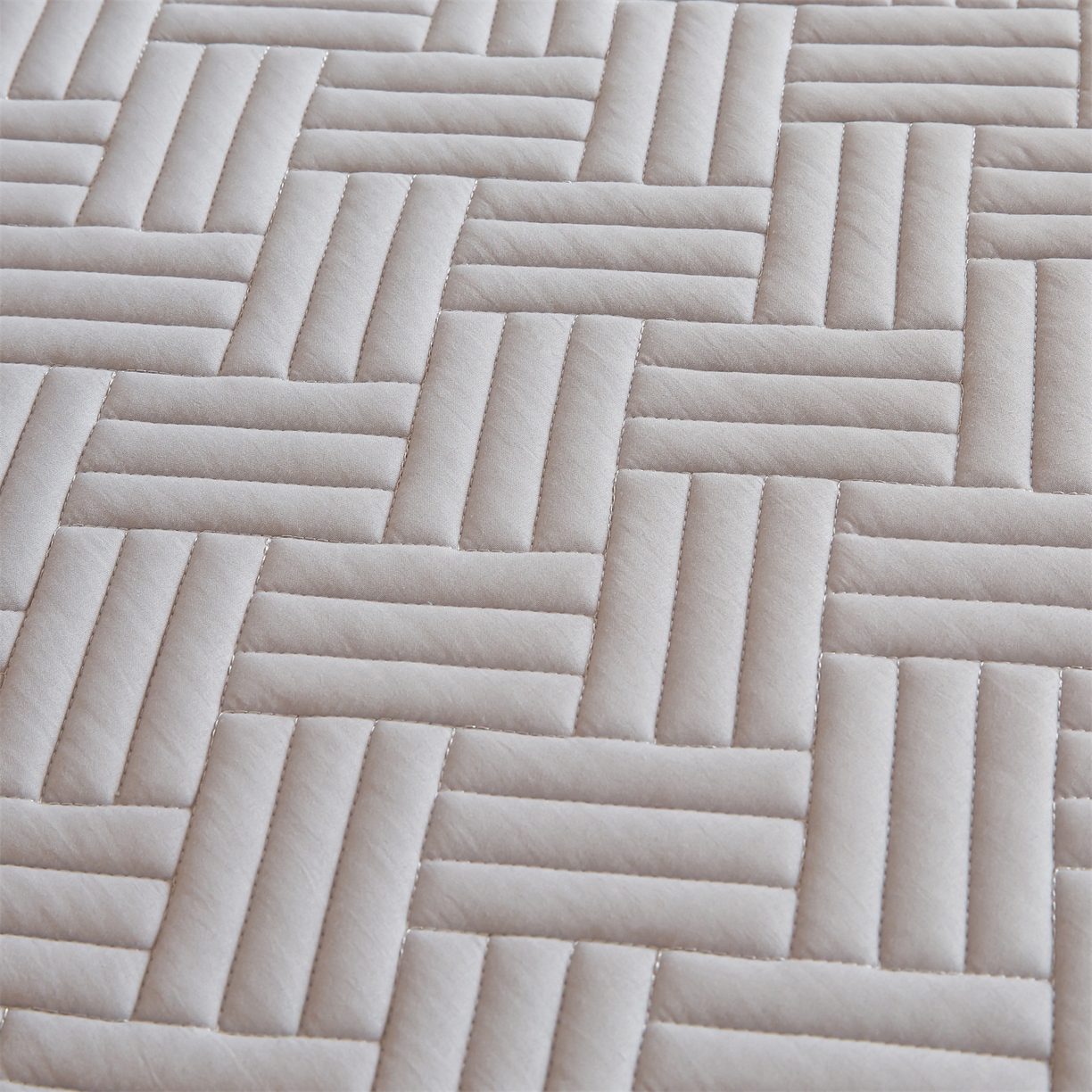 91家纺网 家纺一手货源 找家纺 雯豆家纺 2025新款学生宿舍夹棉床褥薄垫子上下铺床单人床护垫 摩登-暮云灰