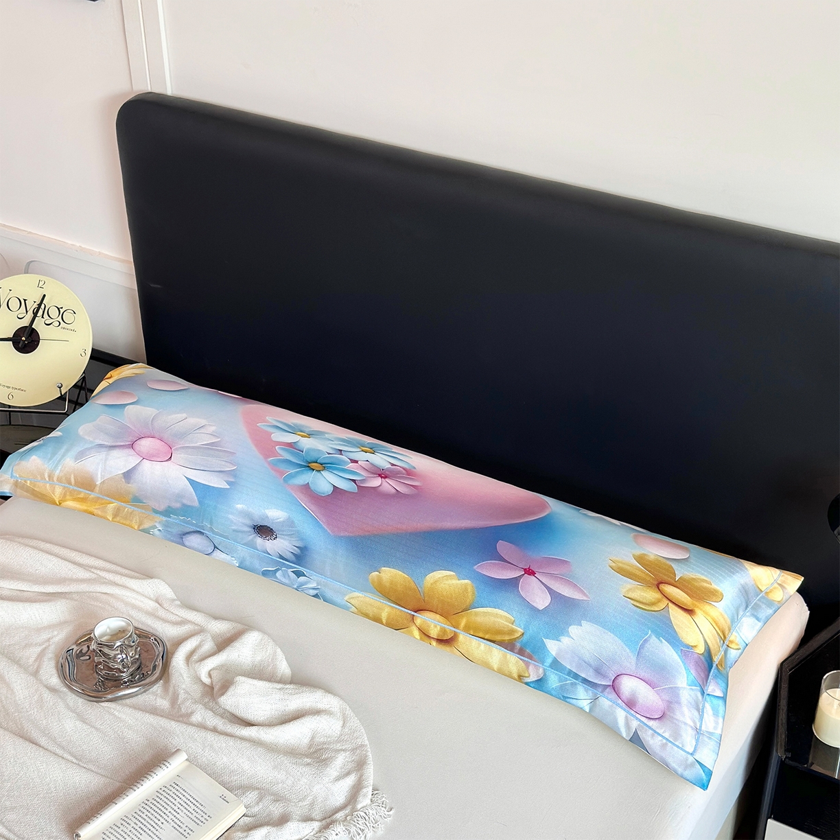 91家纺网 家纺一手货源 找家纺 乐居家纺 2025新款凉感高密冰丝双人印花枕套+内芯 倾心